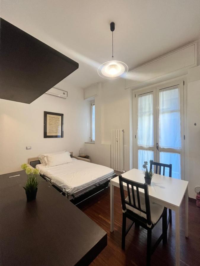 Bocconi Apartment Милано Екстериор снимка